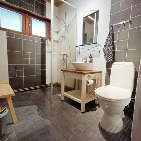 Comfy House With 6 Bedrooms Rovaniemi